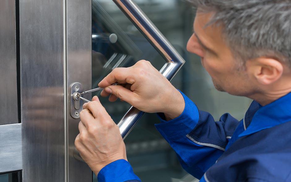 serrure porte Paris 15